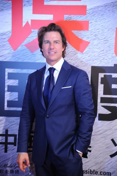 Amerykański Aktor Tom Cruise Pozuje Czerwonym Dywanie Spotkanie Fan Jego — Zdjęcie stockowe