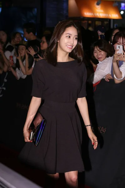 韩国歌手兼女演员 Jeon Hye Bin 将于2015年7月6日在韩国首尔参加新片 Vip 放映活动 该片也作为 吹笛者 — 图库照片