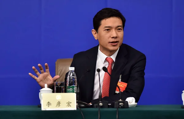 Robin Yanhong Presidente Ceo Baidu Habla Una Conferencia Prensa Para —  Fotos de Stock