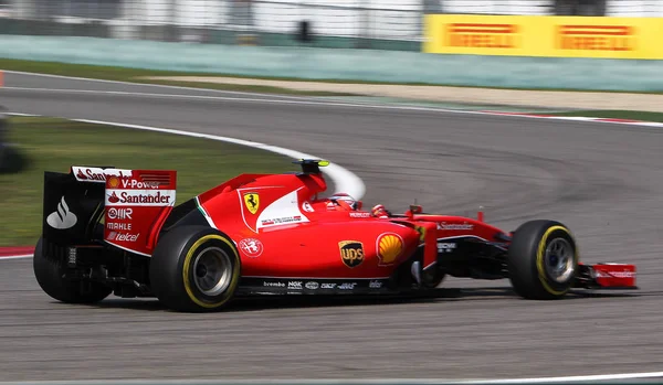 Της Φινλανδίας Κίμι Ράικονεν Της Ferrari Ανταγωνίζεται Κατά 2015 Φόρμουλα — Φωτογραφία Αρχείου