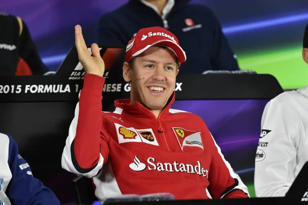 Pilota Tedesco Sebastian Vettel Della Ferrari Partecipa Una Conferenza Stampa — Foto Stock