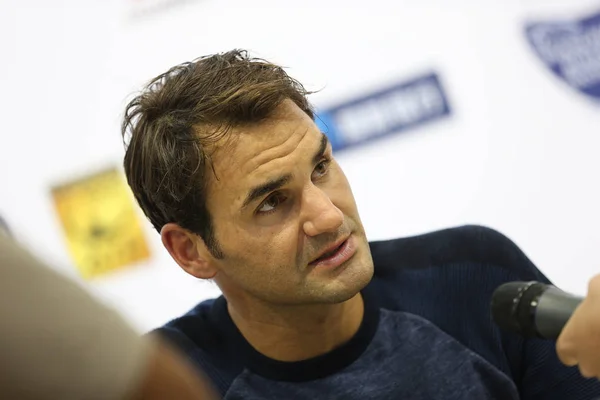 Roger Federer Suíça Fala Coletiva Imprensa Após Ser Derrotado Por — Fotografia de Stock