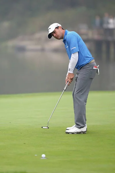 Amerikai Golfozó Kevin Kisner Puttonyos 2015 Bajnokok Wgc Hsbc Golf — Stock Fotó