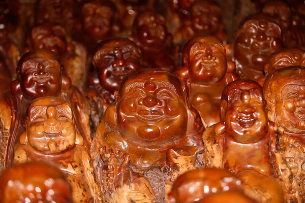Buddha Statuen Aus Holz Sind Einem Ausstellungszentrum Der Stadt Zhengzhou — Stockfoto