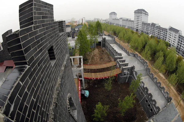 Great Wall Formade Byggnaden Komplexa Avbildas Campus Wuhan Institutet Bioteknik — Stockfoto