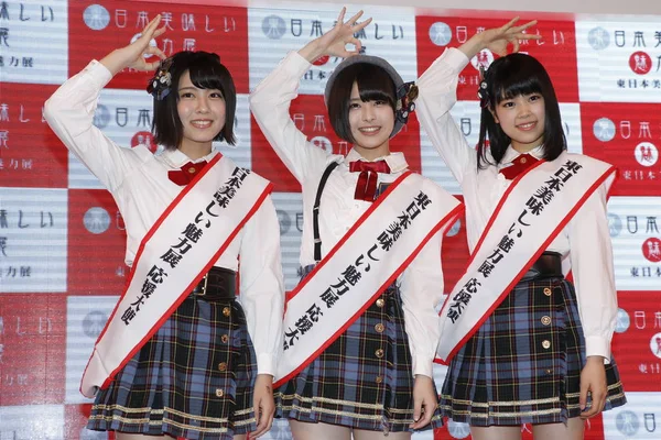 Left Maria Shimizu Shiori Sato Nanase Yoshikawa Team Japanese Idol — Stock Photo, Image