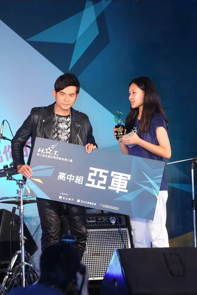 Cantor Taiwanês Jay Chou Esquerda Posa Durante Competição Final Iii — Fotografia de Stock