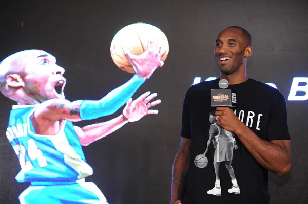 Amerikaans Basketbal Superster Kobe Bryant Bezoekt Een Persconferentie Bevestigen Van — Stockfoto