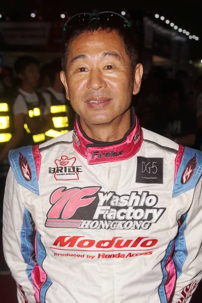 Japoński Kierowca Wyścigowy Keiichi Tsuchiya Pozach Podczas Fan Spotkania Imprezy — Zdjęcie stockowe