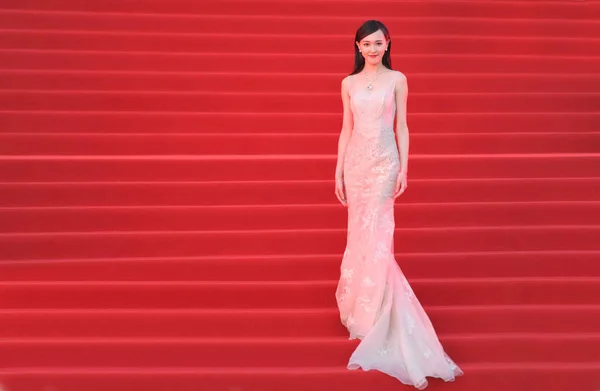 Actrice Chinoise Tang Yan Arrive Sur Tapis Rouge Pour Cérémonie — Photo