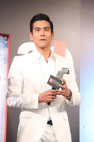 Actor Taiwanés Eddie Peng Posa Durante Evento Promocional Para Biotherm —  Fotos de Stock