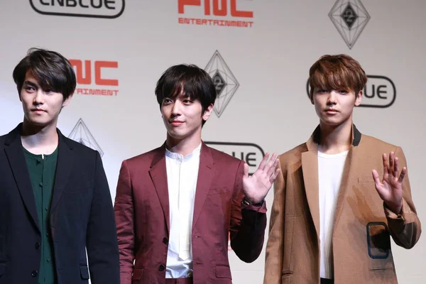 Desde Izquierda Lee Jong Hyun Jung Yong Hwa Kang Min —  Fotos de Stock