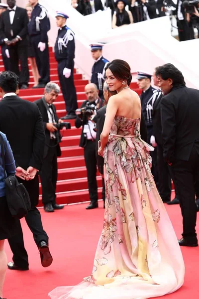 Taiwanese Actress Shu Poses Red Carpet Closing Ceremony 68Th Cannes — Stock Photo, Image