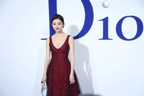 Китайская Актриса Цзин Тянь Позирует Модном Показе Dior Spring Summer — стоковое фото