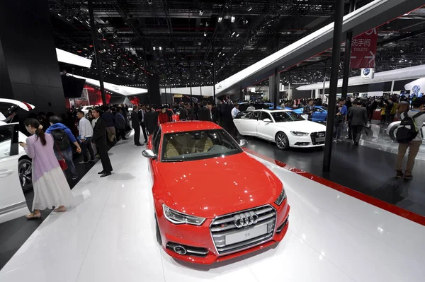 Audi Está Exibição Durante 16Th Shanghai International Automobile Industry Exhibition — Fotografia de Stock