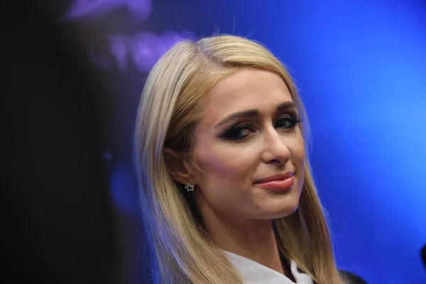 Socialite Americana Paris Hilton Participa Uma Conferência Imprensa Para Anúncio — Fotografia de Stock