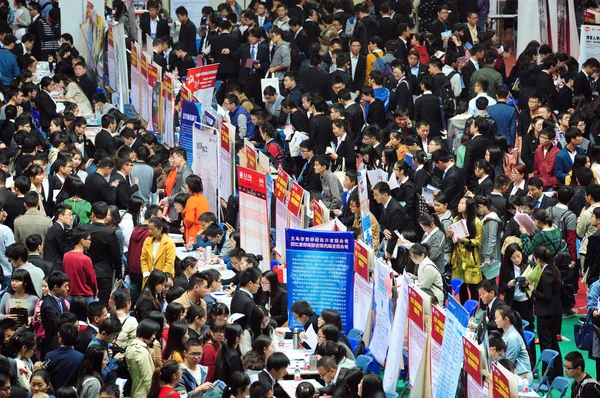 Chinese Students Graduates Crowd Booths Job Fair Anhui University Hefei — Stock Photo, Image