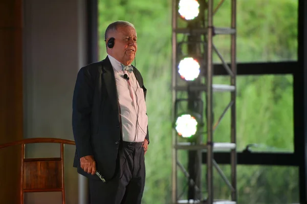 Empresario Inversor Estadounidense Jim Rogers Pronuncia Discurso Durante Foro Talk — Foto de Stock