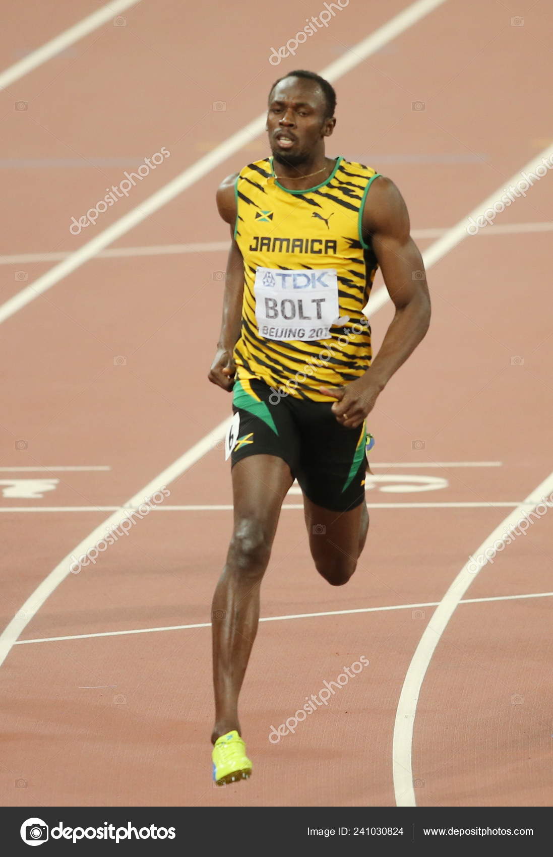 Usain Bolt Jamaica Crosses Finish Line Win Men's 200M Final