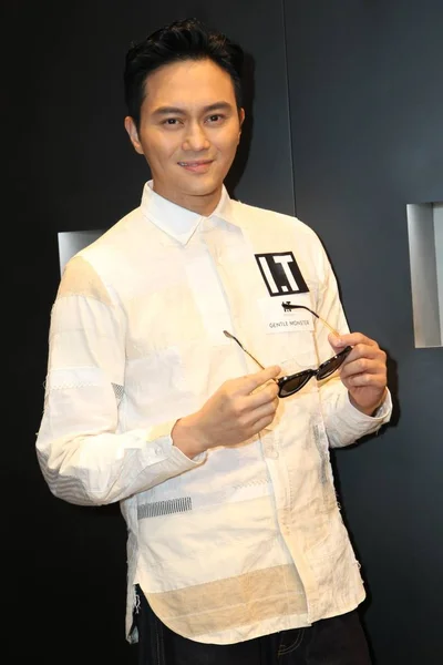 Actor Hong Kong Julian Cheung Posa Evento Promocional Para Gafas — Foto de Stock