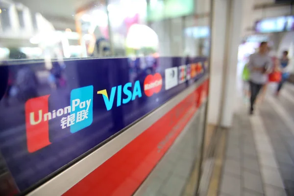 Signboard Reminds Payments Apple Pay China Unionpay Vis Mastercard Jcb ...