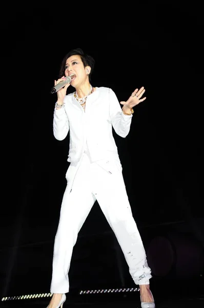 Hong Kong Sänger Sammi Cheng Tritt Während Einer Veranstaltung Shanghai — Stockfoto