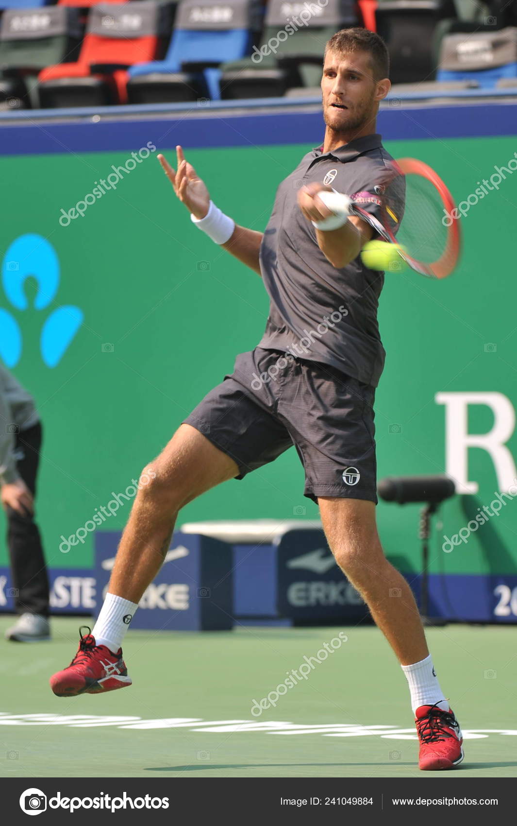 Martin Klizan Slovakia Returns Shot Zhang China First Match Men's
