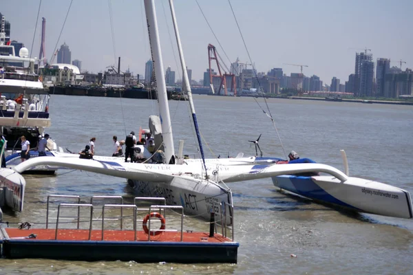 Zwitserse Trimaran Race Voor Water Odyssey Ligplaatsen Het International Cruise — Stockfoto