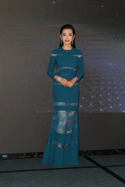 ファイル 中国の女優の李冰冰に出席 中国で新しいタイタニック号の乗客チケット発売記念イベント 2015 — ストック写真