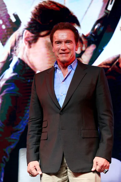 Attore Americano Arnold Schwarzenegger Posa Durante Una Conferenza Stampa Suo — Foto Stock