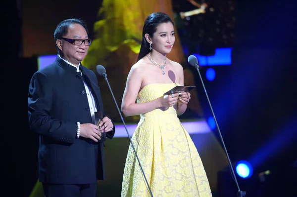 Actriz China Bingbing Derecha Asiste Ceremonia Premiación Noche Gala Jackie — Foto de Stock