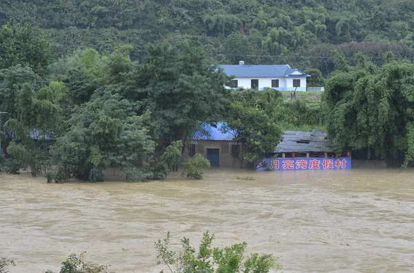 Houses Half Submerged Floods Caused Heavy Rain Kaili City Southwest — Stock Photo, Image