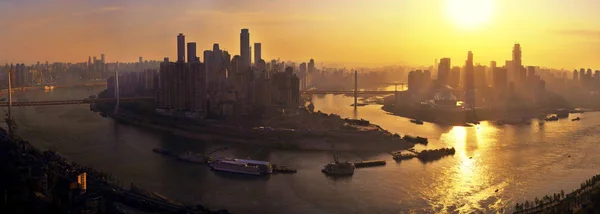 Vista Arranha Céus Edifícios Altos Pôr Sol Chongqing China Maio — Fotografia de Stock