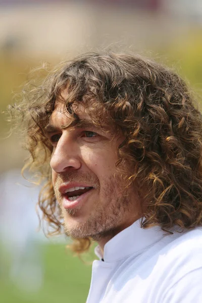 Były Piłkarz Hiszpański Grający Gwiazda Carles Puyol Uczęszcza Piłka Nożna — Zdjęcie stockowe