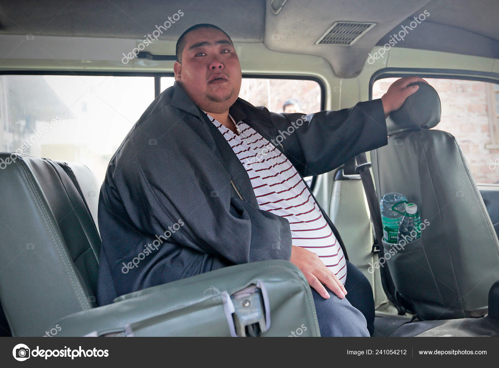 China's Fattest Man Deng Guiliang Sits Minibus Going Hospital Weight