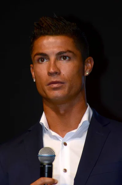 Superestrella Portuguesa Fútbol Cristiano Ronaldo Posa Durante Evento Promocional Para —  Fotos de Stock