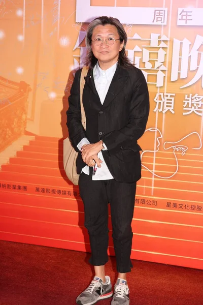 香港导演陈智思于2015年3月18日在中国香港举行的香港电影导演公会25周年晚会及年度颁奖典礼上摆姿势 — 图库照片
