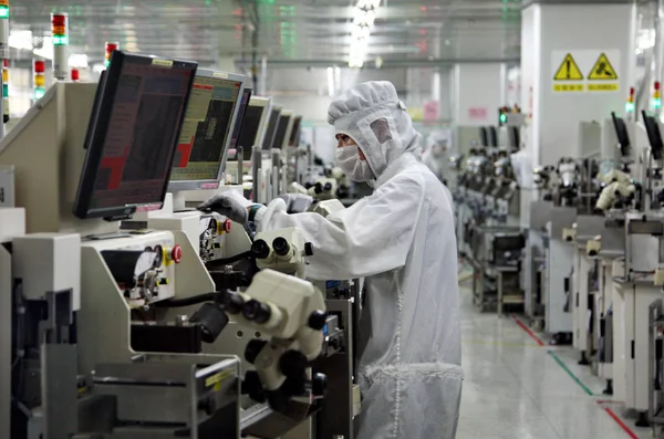 Kínai Munkavállalók Öltözött Porálló Ruházati Munka Növény Nantong Fujitsu Microelectronics — Stock Fotó