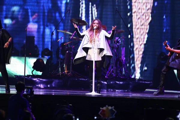 Cantante Taiwanesa Mei Actúa Durante Concierto Taipei Taiwán Abril 2015 — Foto de Stock