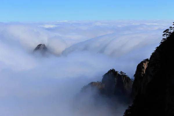 Paysage Mer Des Nuages Huangshan Mountain Scenic Spot Dans Ville — Photo