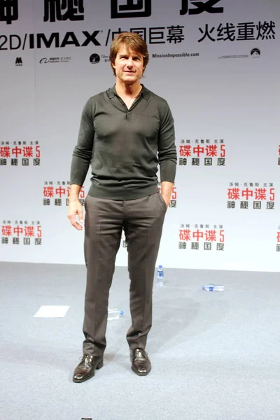 Actor Estadounidense Tom Cruise Posa Evento Estreno Para Nueva Película — Foto de Stock