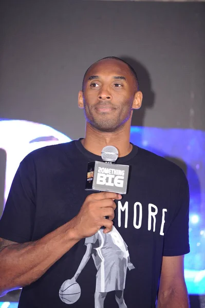 Amerikaans Basketbal Superster Kobe Bryant Bezoekt Een Persconferentie Bevestigen Van — Stockfoto