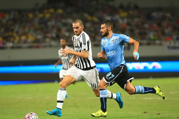 Leonardo Bonucci Van Juventus Links Uitdagingen Antonio Candreva Lazio Tijdens — Stockfoto