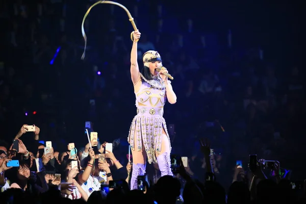 Amerikaans Zangeres Katy Perry Presteert Shanghai Concert Van Haar Prismatic — Stockfoto