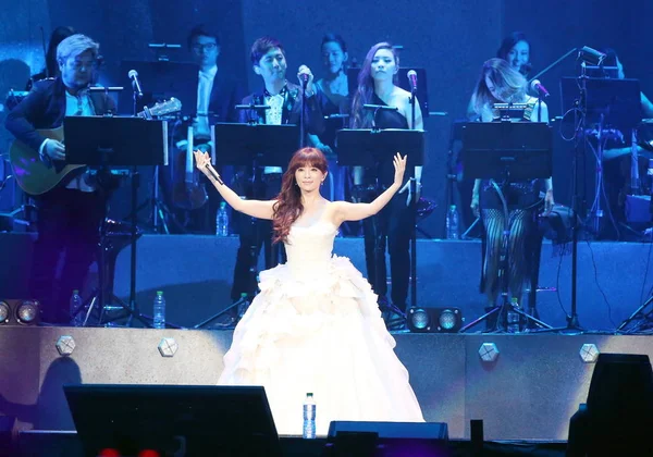 Cantante Japonés Ayumi Hamasaki Actúa Concierto Taipei Del Cantante Singapurense — Foto de Stock