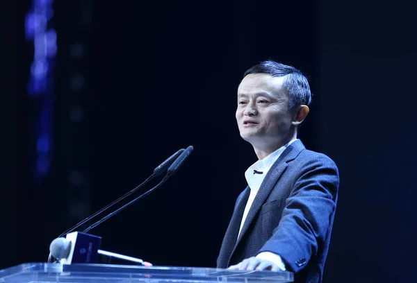 Jack Yun Presidente Alibaba Group Pronuncia Discurso Conferencia Computación 2015 — Foto de Stock