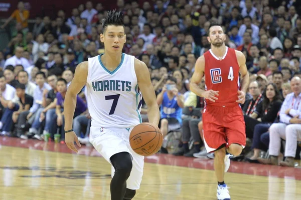 Nba Basketballstar Jeremy Lin Von Charlotte Hornets Links Dribbelt Gegen — Stockfoto