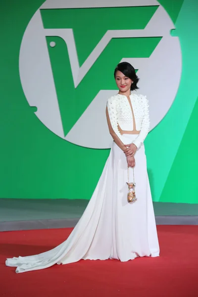 Atriz Chinesa Zhou Xun Posa Tapete Vermelho Para Cerimônia Encerramento — Fotografia de Stock