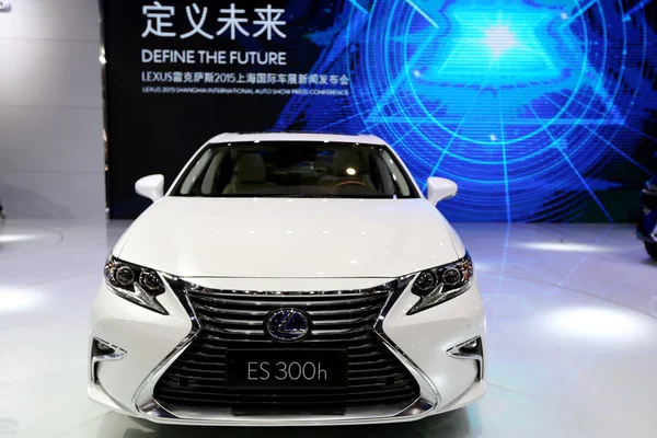 Lexus Es300H Jelenik Meg Kiállítás Ideje Alatt Shanghai Nemzetközi Automobile — Stock Fotó