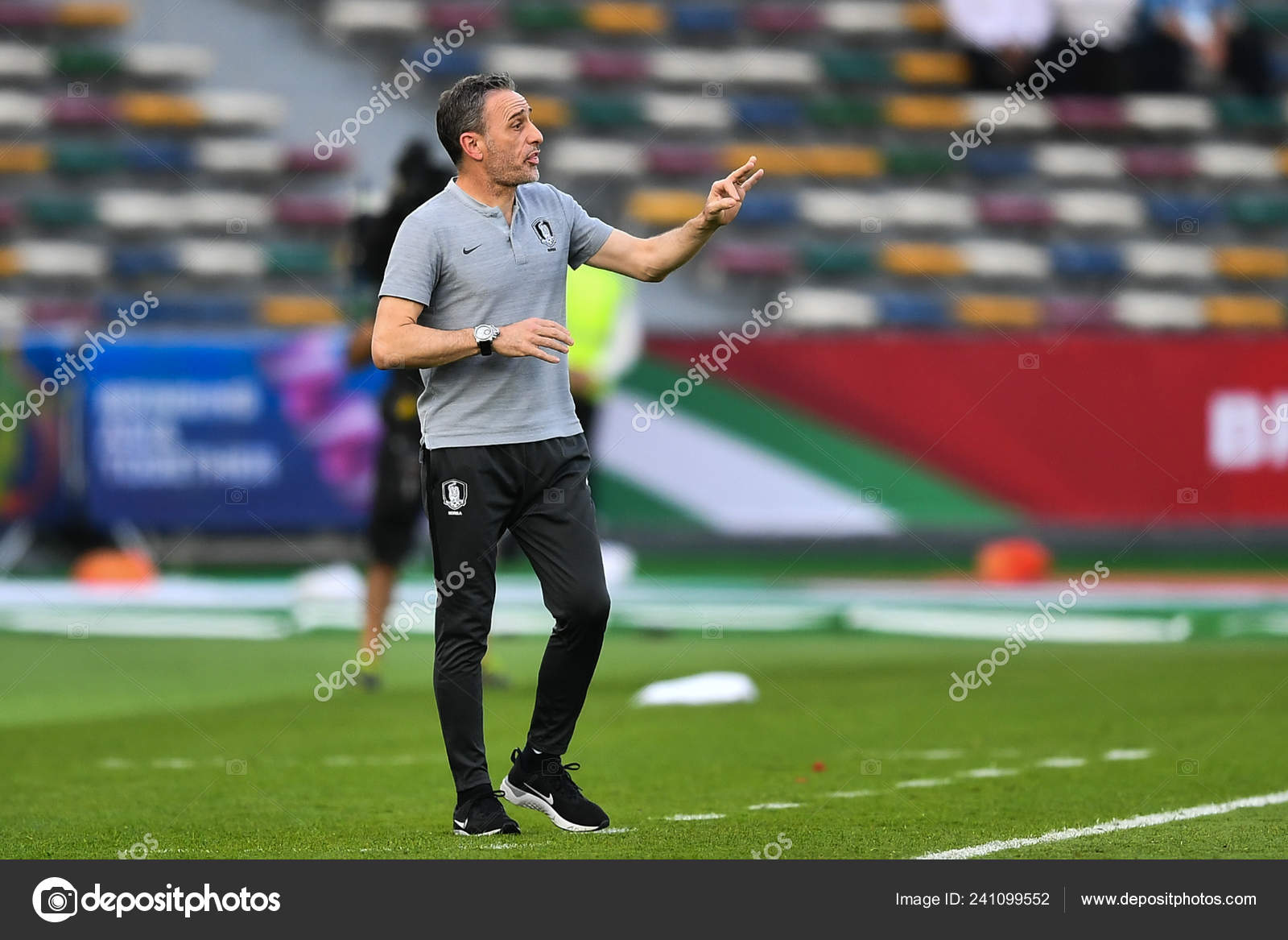 Introducir 85+ imagen coach of south korea Abzlocal.mx